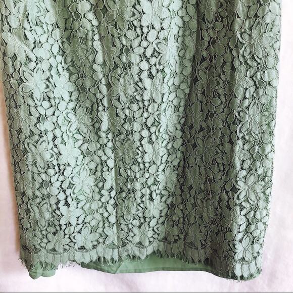 LALU Green Lace Button-Back Mini Dress - Picture 3 of 13